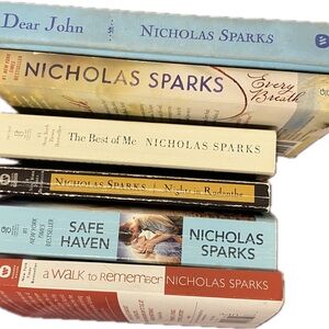 Best Seller’s List Nicholas Sparks Collection Hardback & Paperback